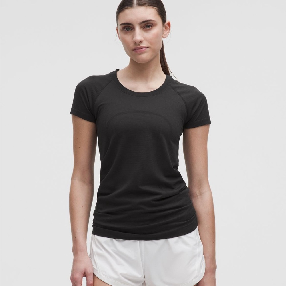 LULULEMON Swiftly tech short sleeve shirt